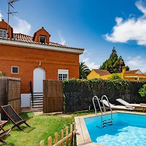 villa-los-almendros-las-palmas-de-gran-canaria.in-canary-islands.com/